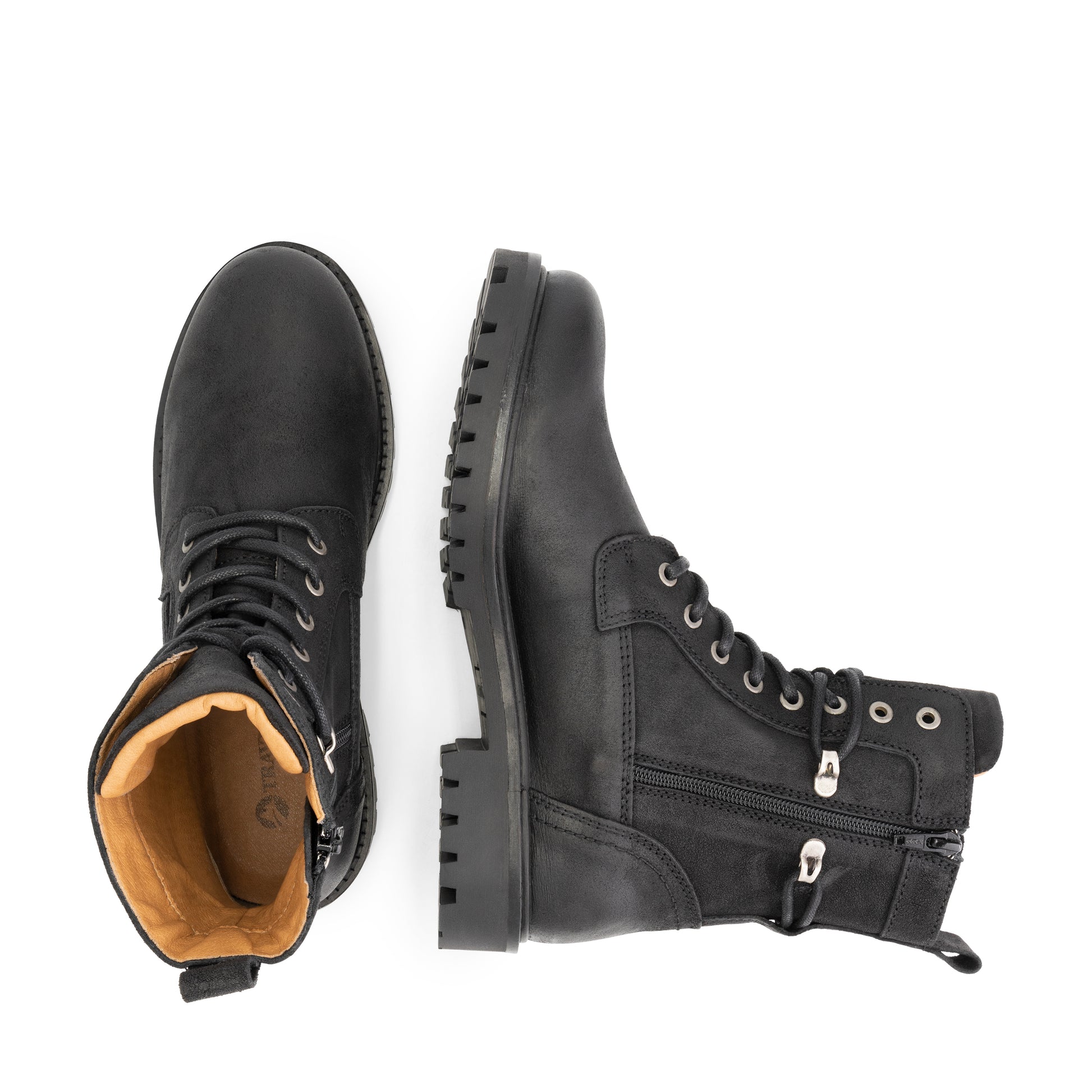 Kvistrup - Leather lace-up boots - Men - Black UPD